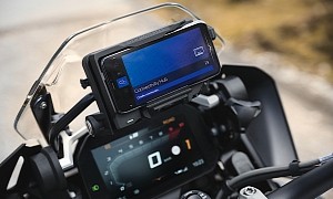 ConnectedRide Cradle Is the  Name BMW Gives to a Fancy Smartphone Holder for Motorcycles