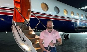 Conor McGregor Flies Private Into NYC for the VMAs, Takes a Moment for 9/11
