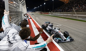 Coolest F1 Race in Years Sees Hamilton And Rosberg do a One-Two