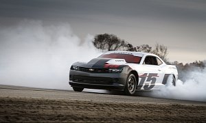COPO Camaro Heading to Auction, Carries Serial Number 2015COPO001