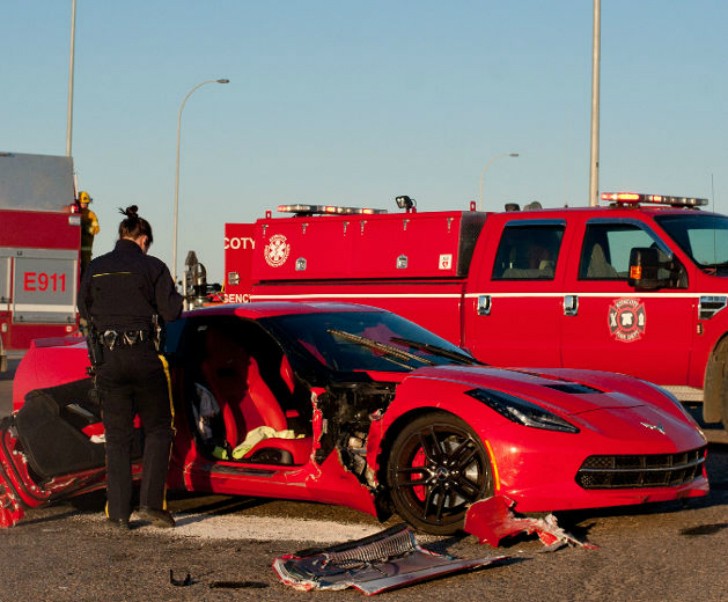 C7 Corvette Crash in Canada