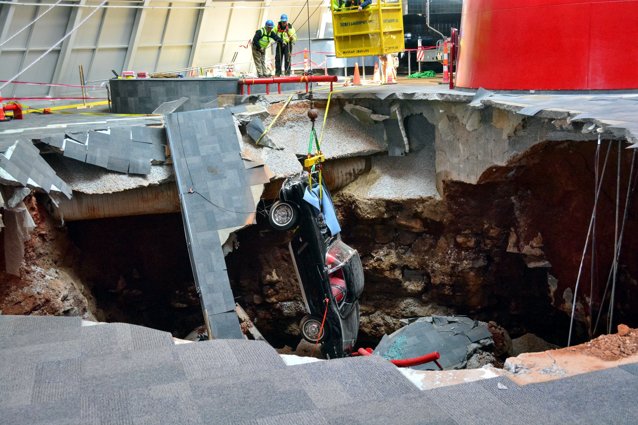 corvette-museum-sinkhole-to-be-repaired-87962_1.jpg
