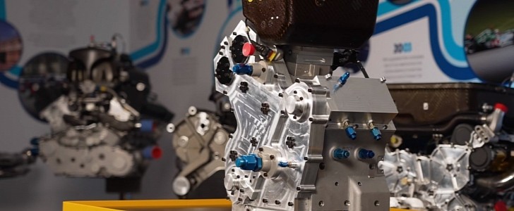 Cosworth single-cylinder engine