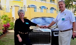 Ohio Couple Pays $780,000 For The First 2018 Rolls-Royce Phantom VIII
