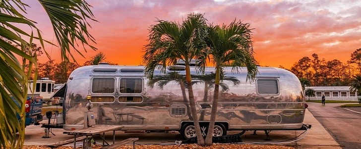 Sheena and Jason turned an old Airstream Sovereign into a unique, fabulous home
