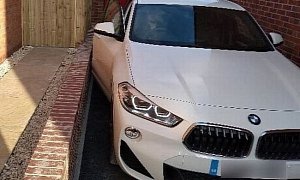 Couple’s Dream Home Turns Into Nightmare Because BMW Doesn’t Fit in the Driveway