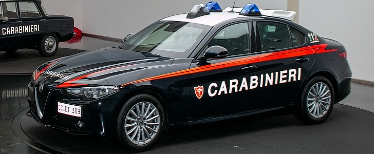 Updated Alfa Romeo Giulia joins Italian police force
