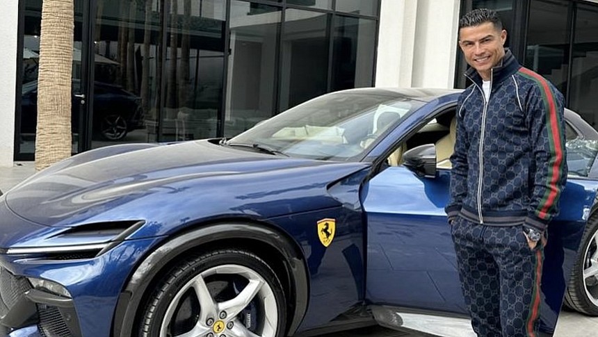 Cristiano Ronaldo got his brand-new Ferrari Purosangue delivered