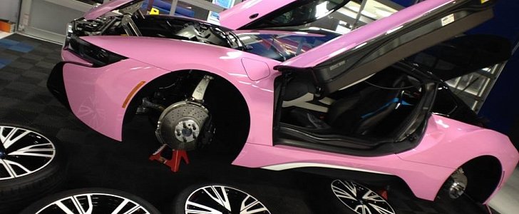 Jeffree Star's BMW i8 is getting a pink wrap
