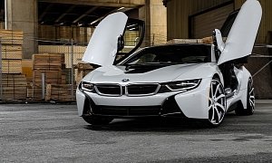 Crystal White BMW i8 Gets Forgiato Wheels, Turns into Bruiser