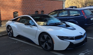 Crystal White BMW i8 Spotted in Leipzig