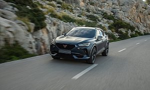 Cupra Formentor Takes to the Streets for the First Time, Gets Caught on Camera