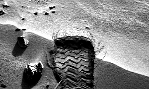 Curiosity Mars Rover Ready for First Soil Sample