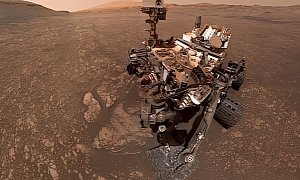 Curiosity Rover Snaps a Selfie, Shows Us Martian Clay as Telltale Sign of Water