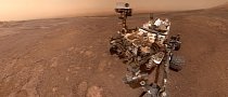 Curiosity Sends Back New Selfie from Mars, Pack Its Bags for a New Destination