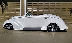 Custom 1933 Ford Roadster Has Staggered Wheels You Can Barely See