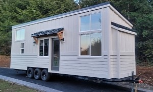 Custom 32-Foot Tiny Home Isn’t Tiny at All, Has a Main Floor Bedroom and a Big Loft