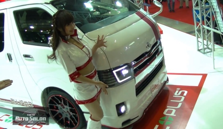 Custom Toyota Hiace Minivan Gets Full LED Headlights from Coplus Japan 
