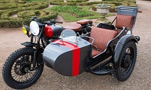 Custom Ural Sidecar Has Room for Four and We Love It