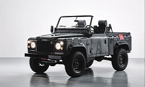Custom Vagabund Land Rover Defender Is an Art Statement Rather Than a Hardcore Off-Roader
