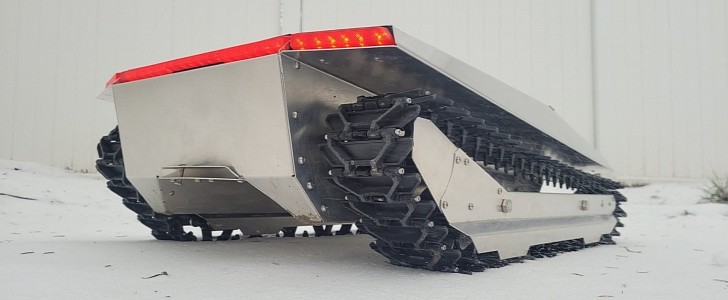 CyberKAT is a remote-controlled electric snowcat