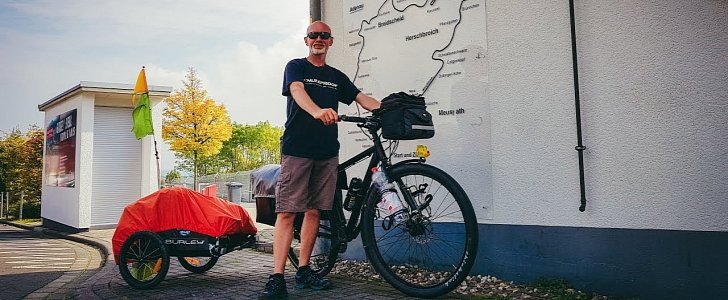 Cyclist Does 7,500 Miles/12,000 Km To Lap Nurburgring