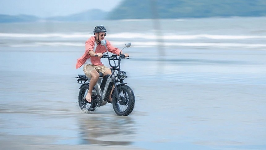 Cyrusher Scout dual-motor electric bike