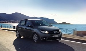 Dacia Duster Air and Sandero Black Touch Editions Coming to Paris