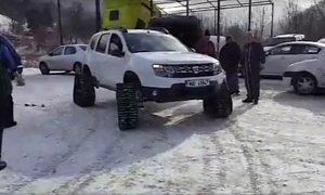 Dacia Duster Gets Custom Triangular Tracks for Wheels, Seems to Enjoy Them