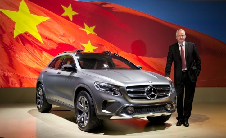 Hubertus Troska, Head of Mercedes-Benz China, and the GLA Concept