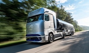 Daimler Truck AG Says Russia-Ukraine War Has Limited Impact on Price Increases in 2022