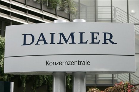 Daimler revises EBIT estimates again