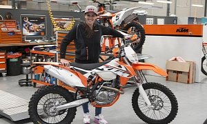 Dakar Heroine Laia Sanz Signs with KTM Through 2017