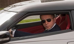 Daniel Craig-Lookalike Picking Up an Evora 400 Is Lotus’ April Fools Prank