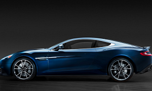 Daniel Craig to Sell Bespoke 007 Aston Martin Vanquish for Charity