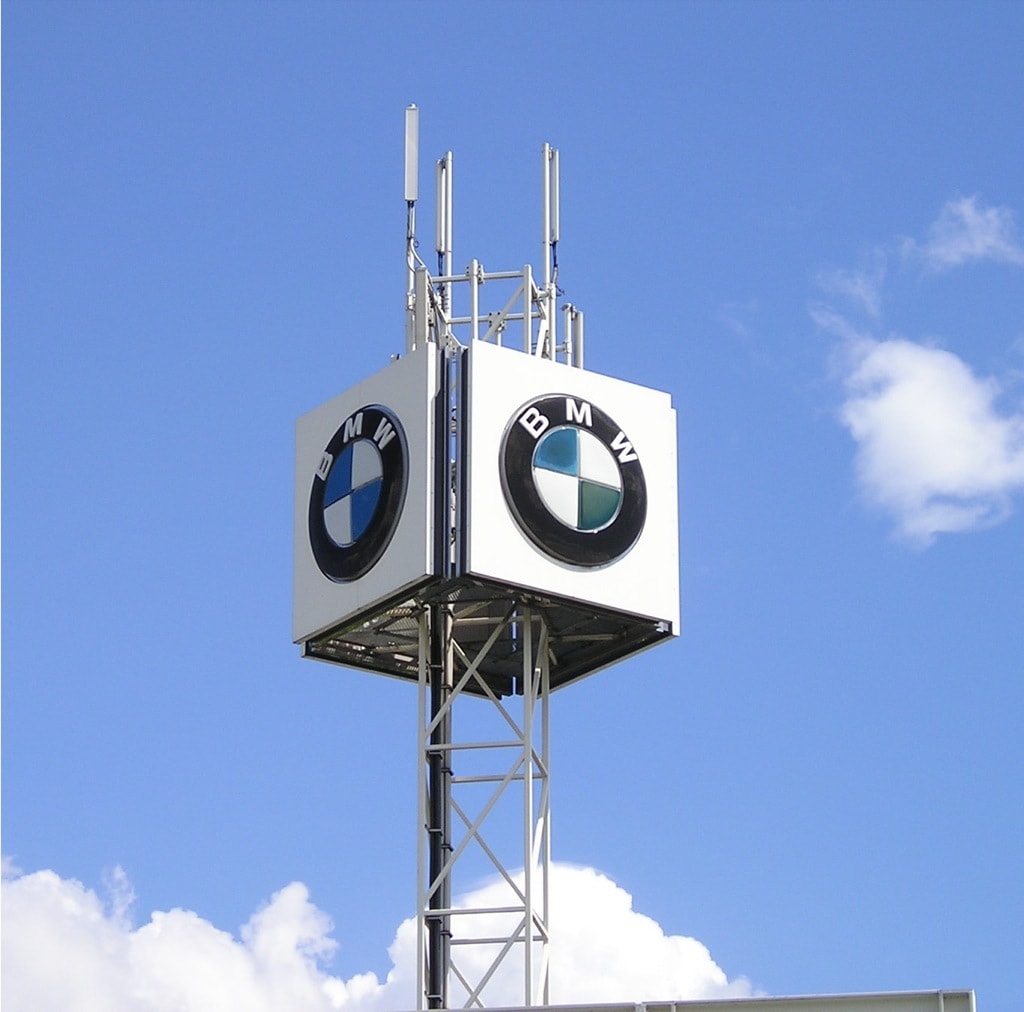 BMW Logo in Düsseldorf Hellerhof: Hans Brandenburg GmbH
