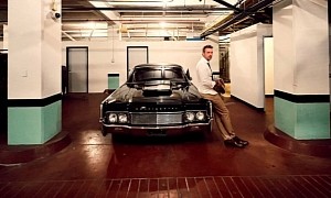 Dax Shepard Shows His Appreciation to His Lincoln Continental, He's Had It for 27 Years