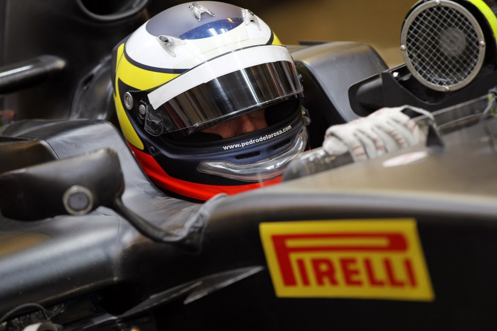 Pedro de la Rosa will resume testing duties for McLaren in 2011