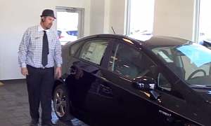 Dealership Shows Off the 2013 Black Toyota Prius Persona Series