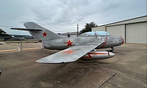 Decades-Old MiG-15 Up for Grabs in Texas for Nissan Kicks Money, Machine Gun Included
