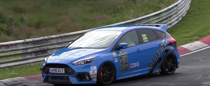 Decatted 2016 Ford Focus RS with Milltek Exhaust