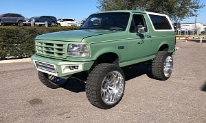 Decked Out 1994 Ford Bronco XLT Mixes Urban Bling With Military Green Coolness