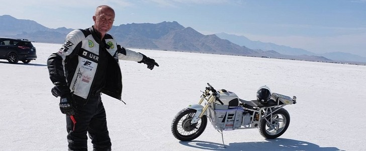 Delfast Dnepr Electric Motorcycle Sets Record at Bonneville Speed Week 2021