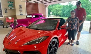 Delivery of This 2020 Corvette Stingray 2LT Is the Feel-Good Story of the Week