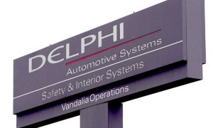 Delphi, Back with Confidence