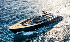 Dive Into the Wajer 55 S and Witness a True Luxury Tender: One Is Up for Grabs!