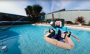 DIY 3D-Printed Minecraft Boat Has Its Own Skipper, It Is Motorized and Radio-Controlled