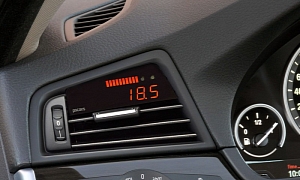 DIY: How to Install a P3Cars Integrated Vent Gauge on Your BMW 1 Series M Coupe