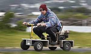 DIY Scooter by New Zealand Naenae Engineer Looks Highly Unfashionable
