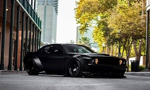 Dodge Challenger "Black Beauty" Looks Like the Dark Side of Mopar